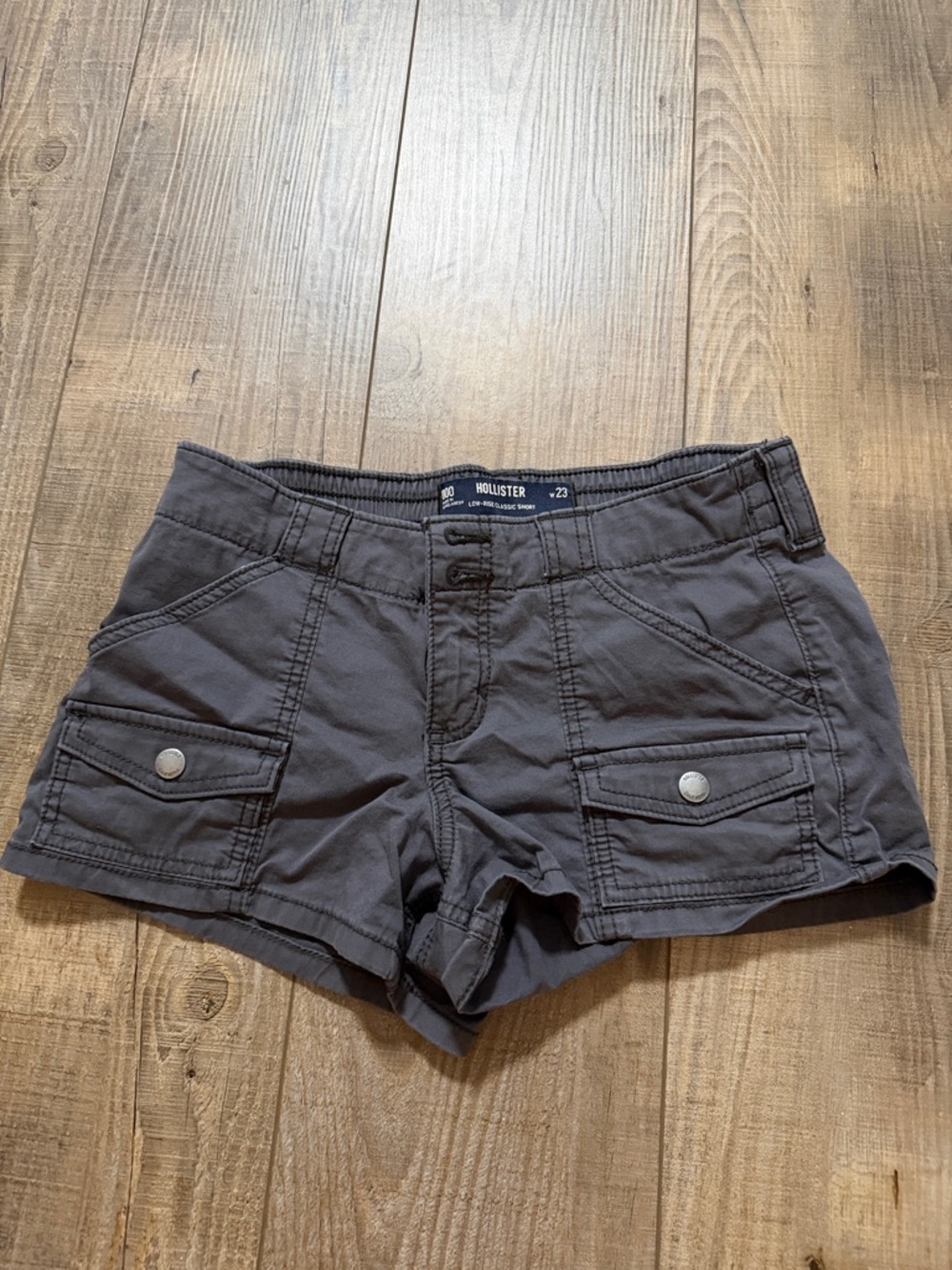 Hollister Dark Gray Cargo Pocket Women's Shorts